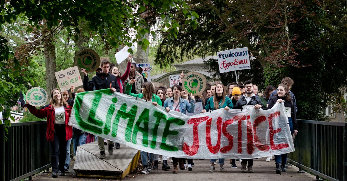 découvrez les enjeux du changement climatique, ses impacts sur notre planète et les solutions pour un avenir durable. informez-vous sur les actions à entreprendre pour protéger notre environnement face à cette crise mondiale.
