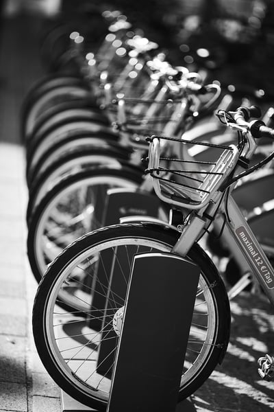 Bisikloù révolutionne la mobilité : un service de location de vélos électriques accessible à tous
