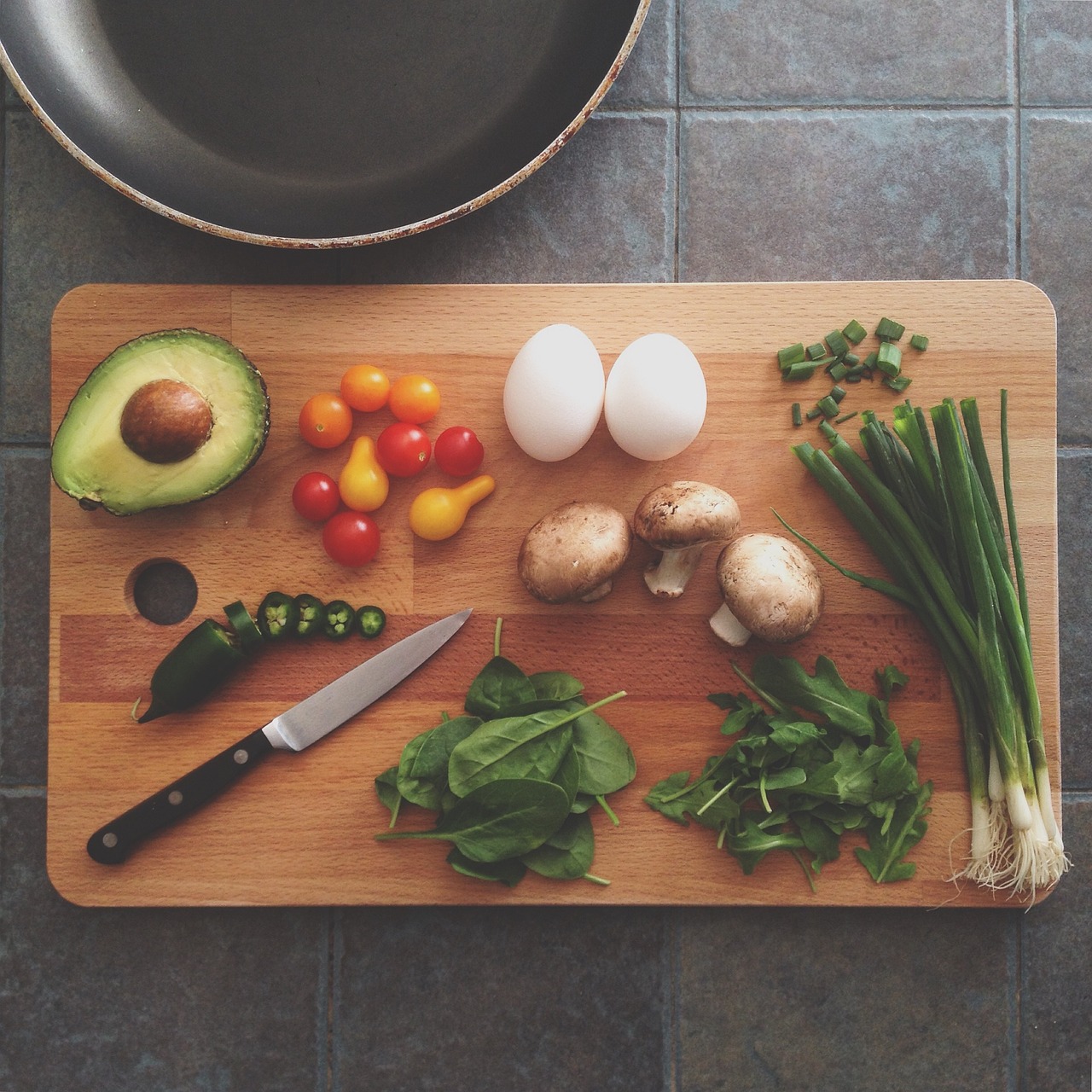 découvrez l'art de la cuisine durable : des recettes savoureuses qui respectent l'environnement, des conseils pour réduire le gaspillage alimentaire et des astuces pour choisir des ingrédients locaux et de saison. engagez-vous pour une alimentation plus responsable et savoureuse.