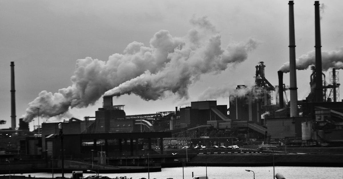 découvrez tout sur les combustibles fossiles : leur formation, les impacts environnementaux et les alternatives durables pour un avenir énergétique responsable.