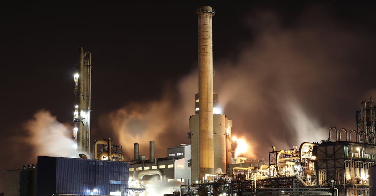 découvrez ce que sont les combustibles fossiles, leur impact sur l'environnement et les alternatives durables pour un avenir énergétique éco-responsable.