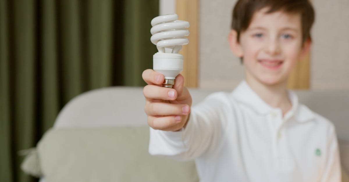 découvrez des astuces pratiques pour réaliser des économies d'énergie et réduire vos factures. apprenez comment optimiser votre consommation grâce à des stratégies durables et innovantes pour un environnement plus vert.