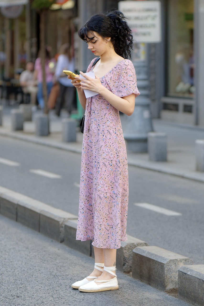 r&eacute;duisez vos flyers efficacement gr&acirc;ce &agrave; nos conseils et astuces pour un impact maximal avec moins de supports imprim&eacute;s.