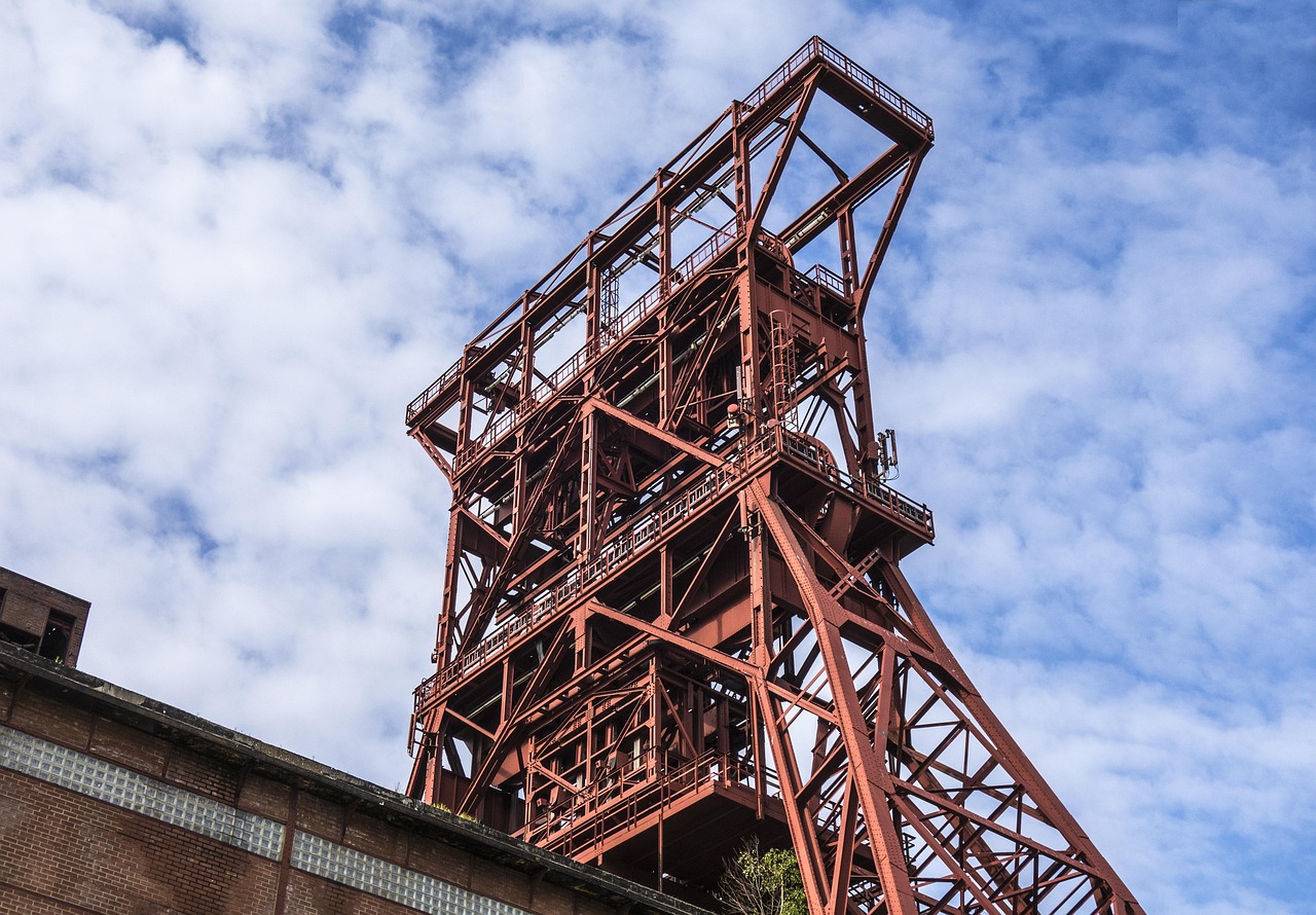accident de mine de charbon : d&eacute;couvrez les causes, les cons&eacute;quences et les mesures de s&eacute;curit&eacute; pour pr&eacute;venir ces trag&eacute;dies.