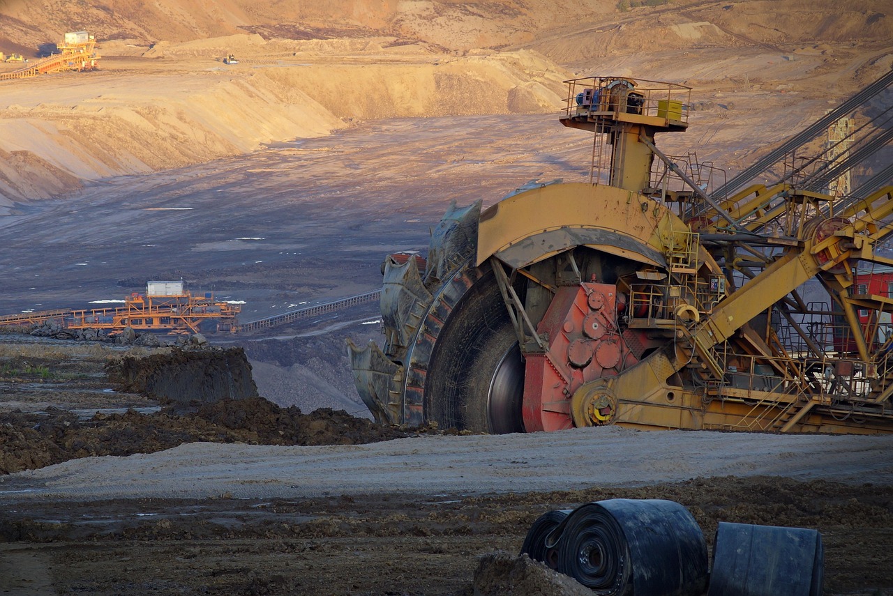 d&eacute;couvrez les causes, cons&eacute;quences et mesures de s&eacute;curit&eacute; li&eacute;es aux explosions dans les mines de charbon.