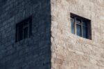 d&eacute;couvrez le minimalisme : un art de vivre qui privil&eacute;gie la simplicit&eacute;, l'essentiel et l'harmonie pour un quotidien &eacute;pur&eacute; et serein.